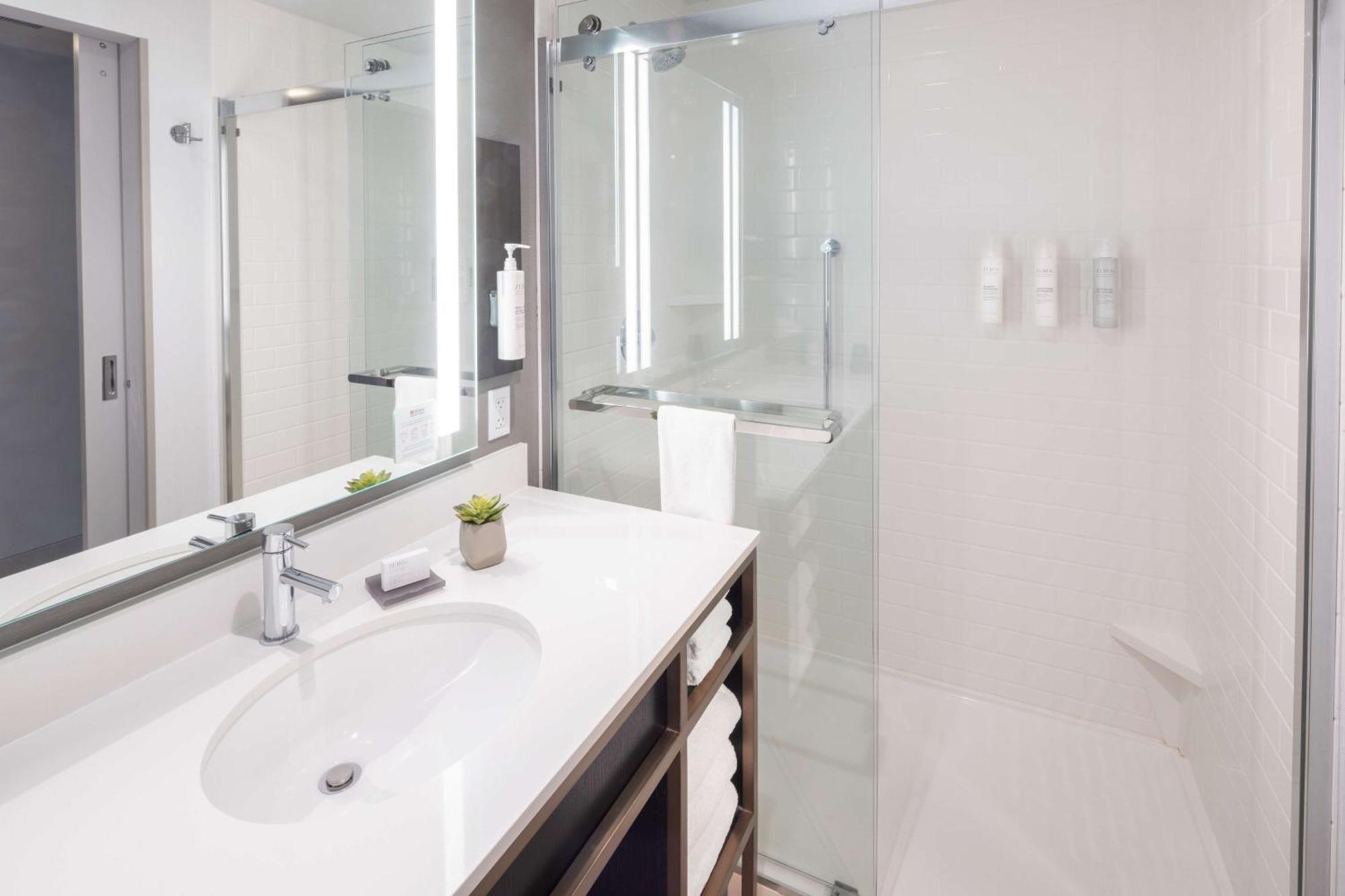 Hilton Garden Inn Redmond Wa Exteriér fotografie