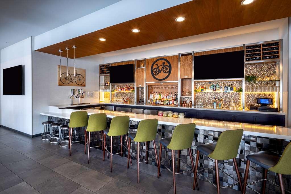 Hilton Garden Inn Redmond Wa Restaurace fotografie